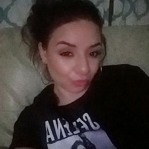 Meet your Posher, Grecia